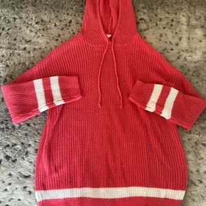 Women’s Hooded Sweater